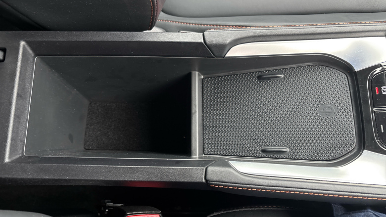 MG HS 1.5 T-GDI Trophy 5dr DCT Petrol Hatchback